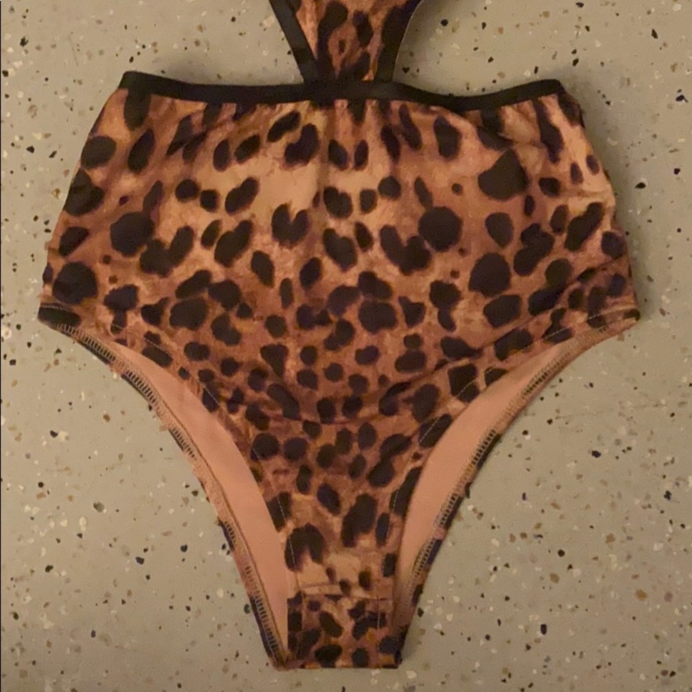 Unif Leopard Print Oh Dang Bodysuit - image 4
